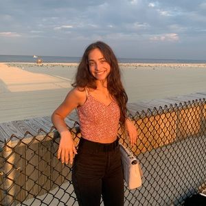 Meet your Posher, Katie